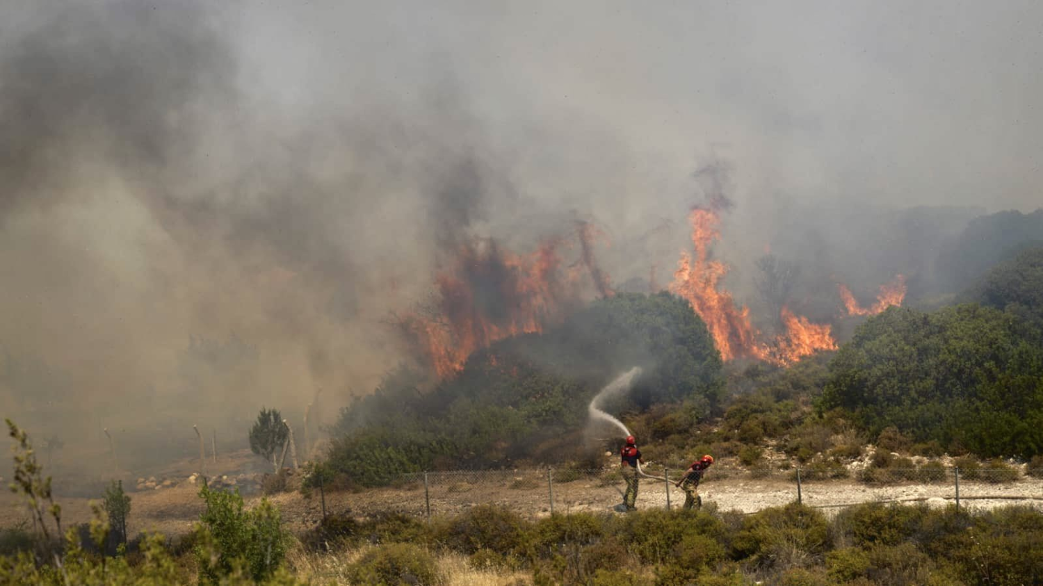 Manisa’da orman yangınına müdahale sürüyor